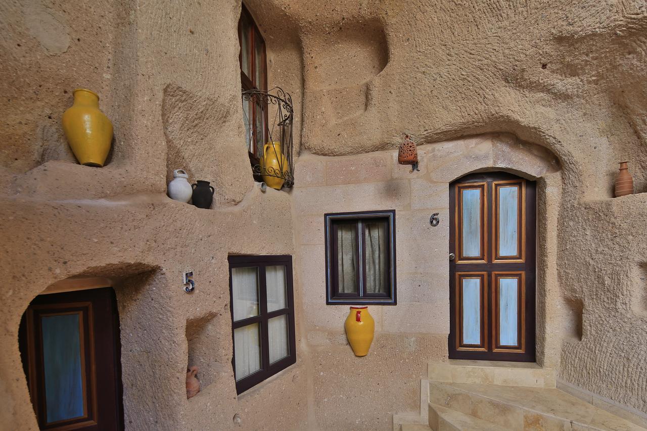 ホテル Three Doors Cappadocia Ibrahimpasa エクステリア 写真