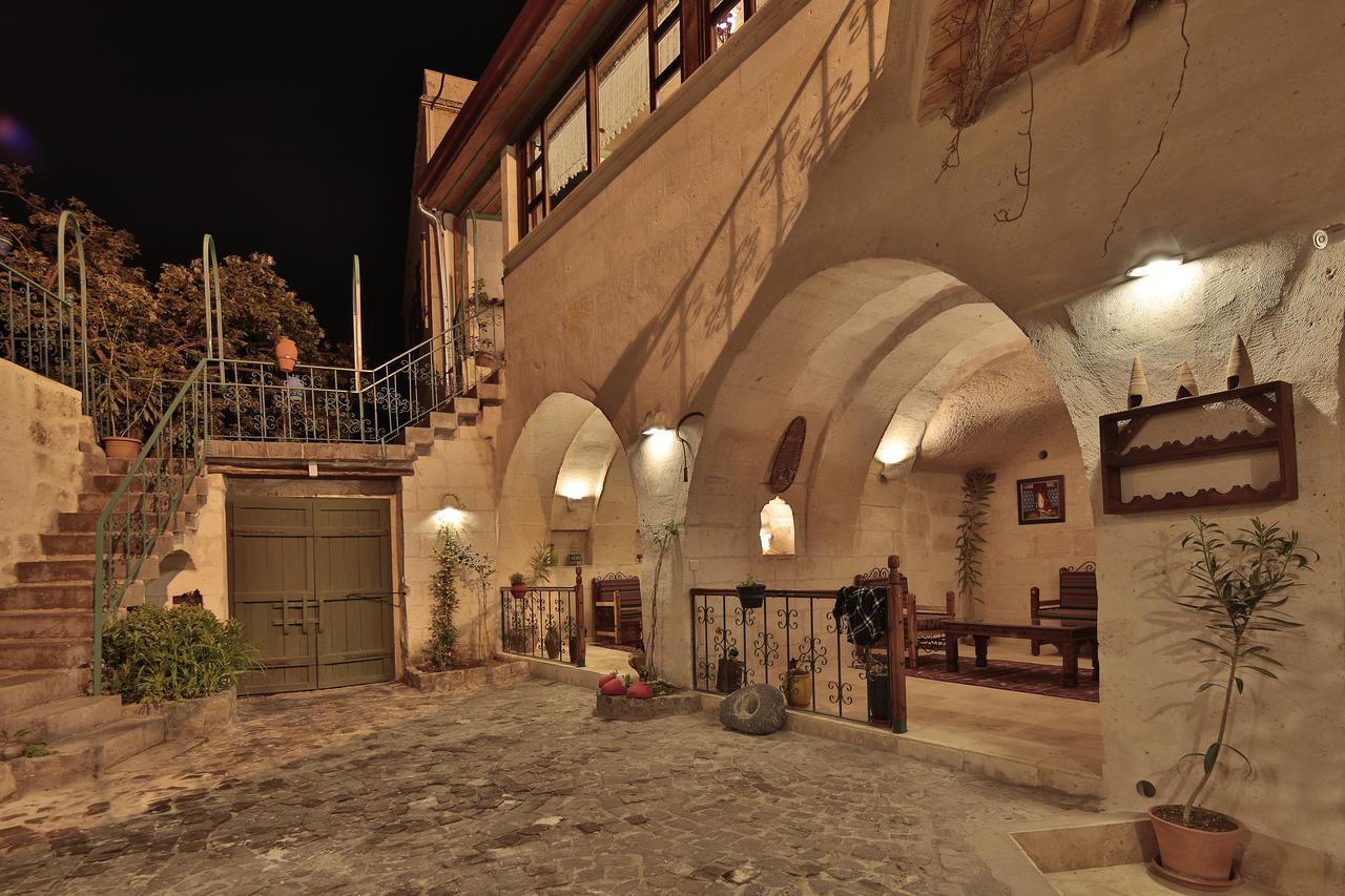 ホテル Three Doors Cappadocia Ibrahimpasa エクステリア 写真