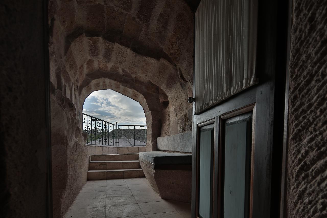 ホテル Three Doors Cappadocia Ibrahimpasa エクステリア 写真