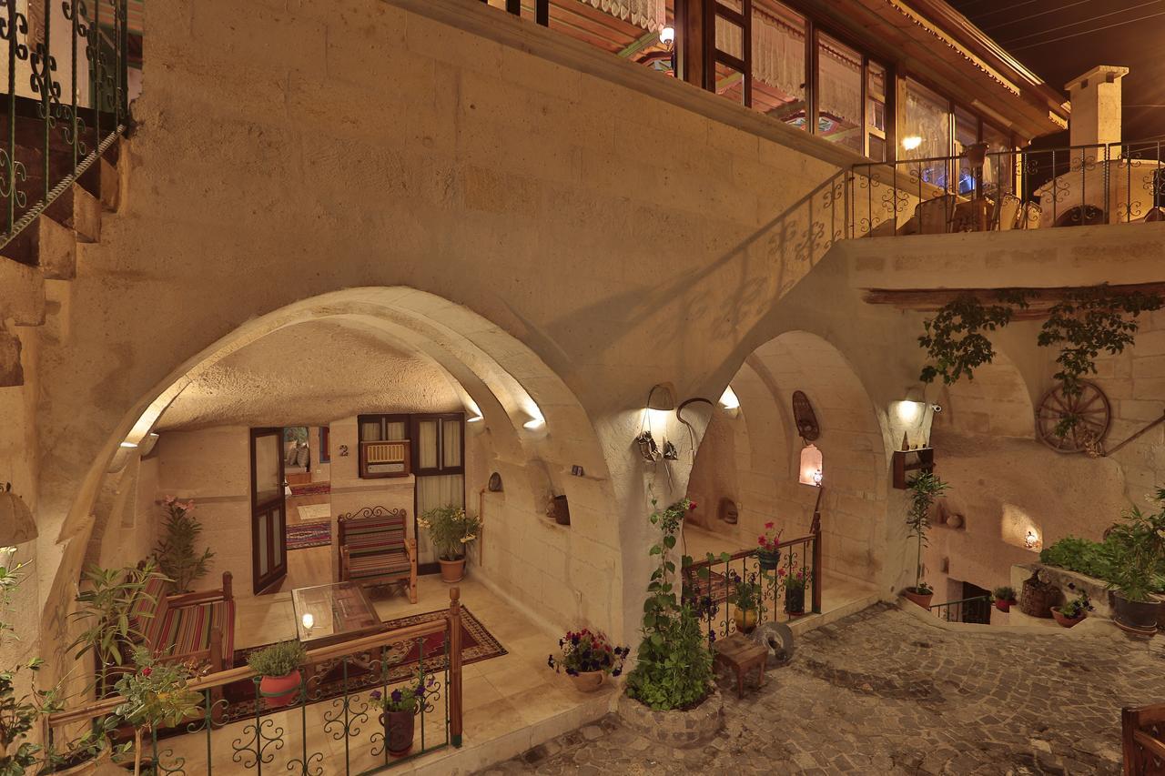 ホテル Three Doors Cappadocia Ibrahimpasa エクステリア 写真