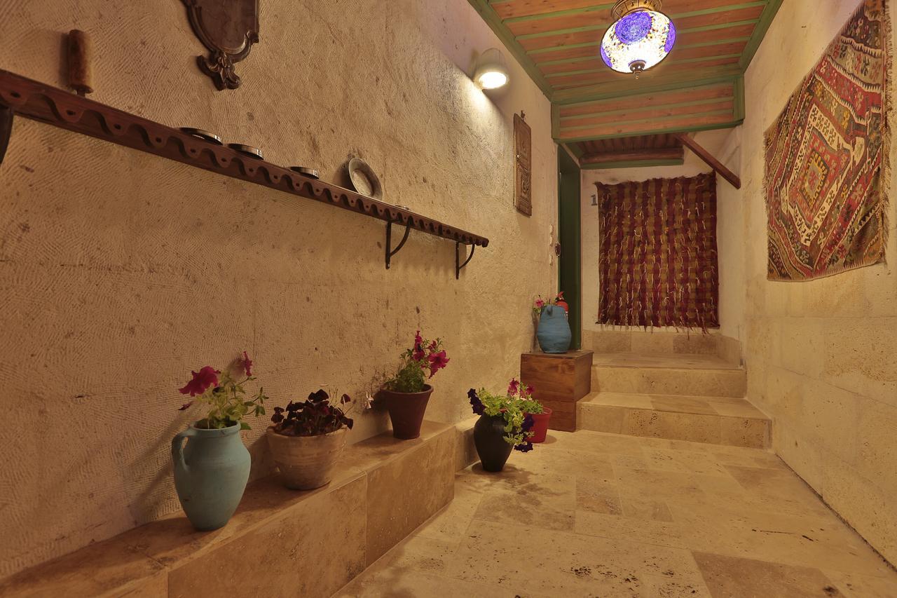 ホテル Three Doors Cappadocia Ibrahimpasa エクステリア 写真